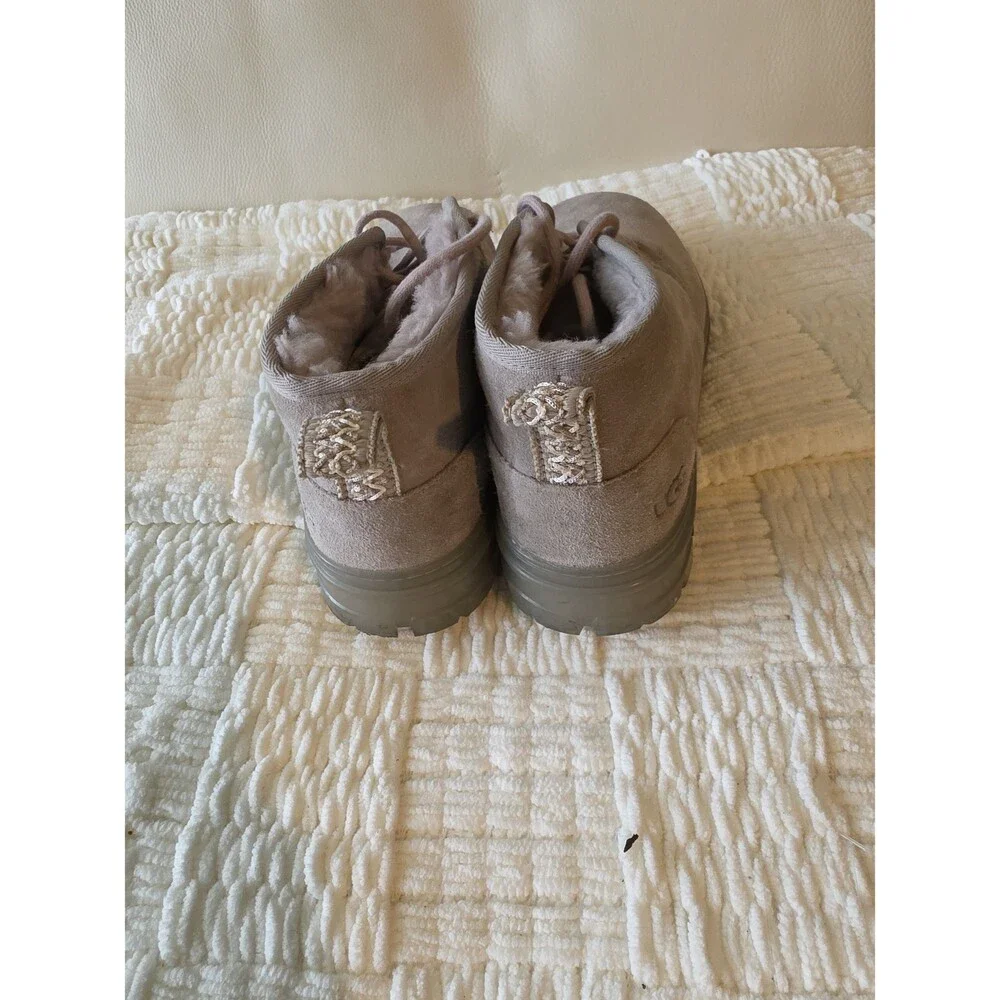 UGG Neumel Clear Chukka Boots Sz 9